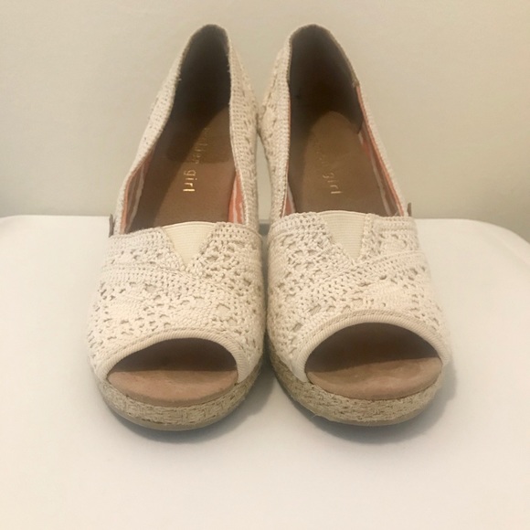 MADDEN GIRL  peep-toe wedges, 3 1/2 inch heel. - Picture 2 of 4